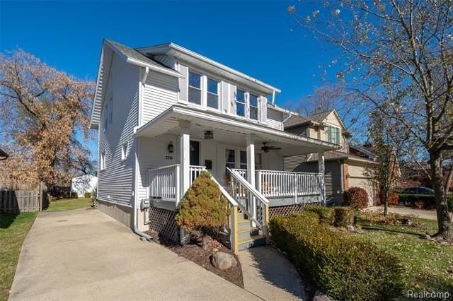 2330 Rosemont Rd - Photo 2 of 29