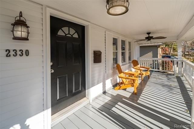 2330 Rosemont Rd - Photo 3 of 29