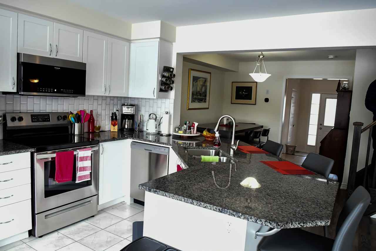 230 Waterbrook Lane - Photo 3 of 14