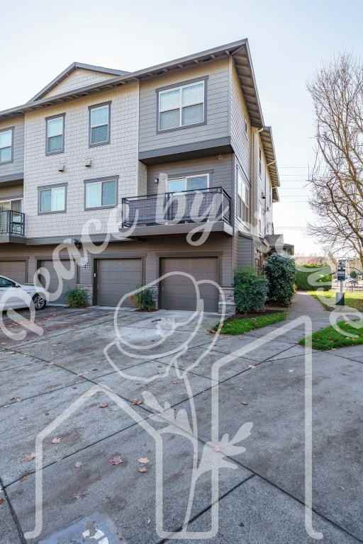 8838 Northeast Brentford Way - Photo 2 of 37