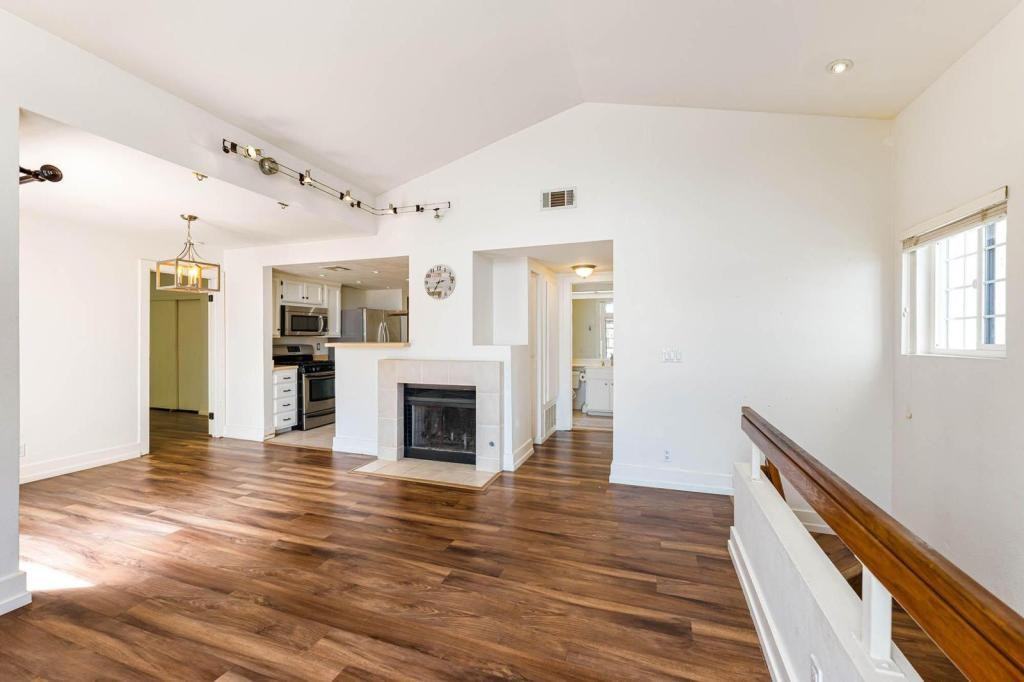 1240 Franciscan Ct ##6 - Photo 2 of 13