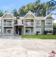 featured image of 430 Oriole Dr