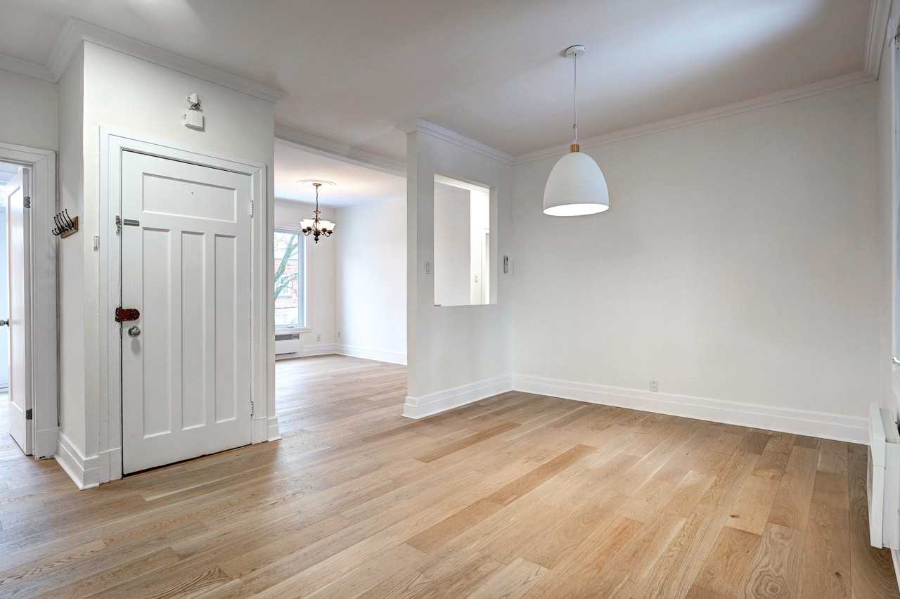 2072 Rue Connaught - Photo 5 of 11