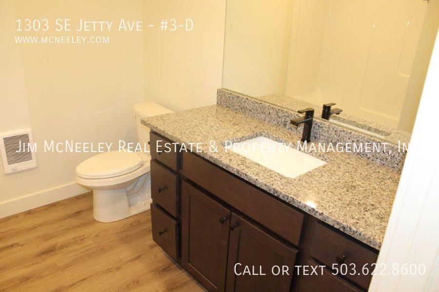 1303 Se Jetty Ave #3D - Photo 6 of 13