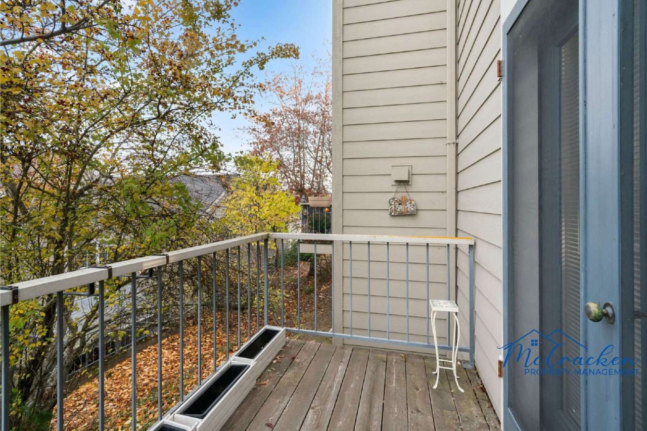 486 Lori Ln - Photo 6 of 29