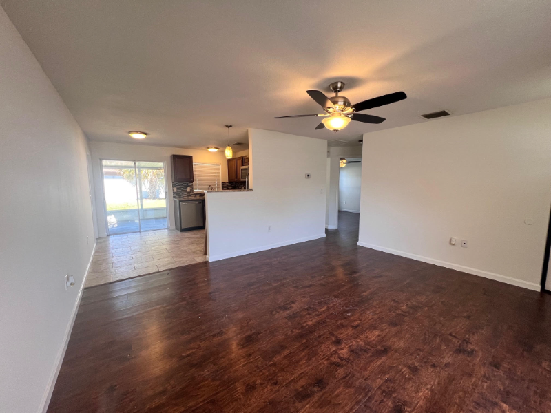 7847 Putnam Cir - Photo 2 of 11