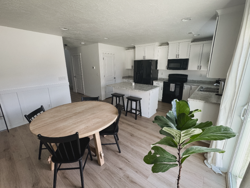 3548 S Clearwater Way - Photo 6 of 23