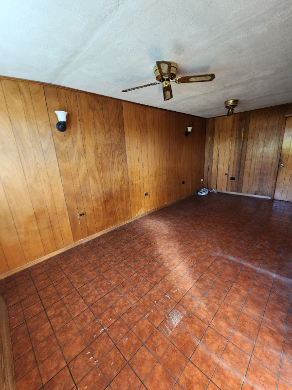 4709 E Seneca St - Photo 7 of 18