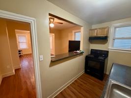 featured image of 432 S Franklin St #1