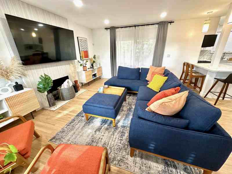 13505 S Wilkie Ave - Photo 2 of 31