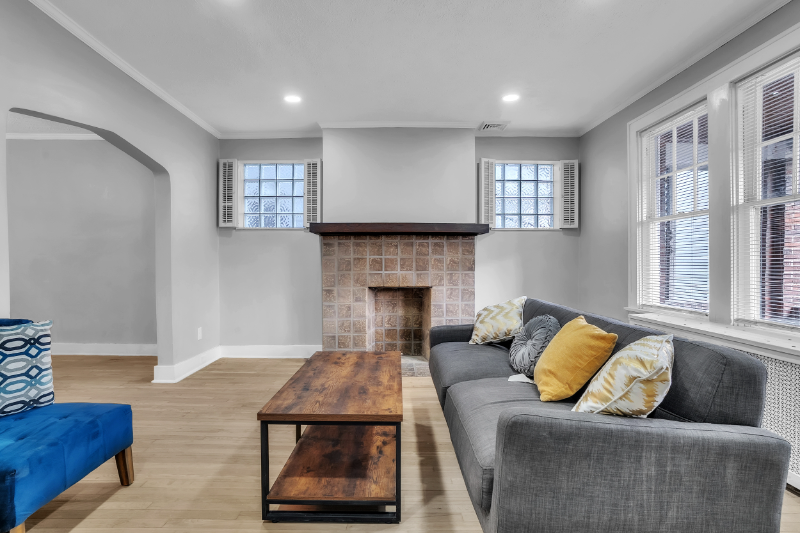 6513 Stanton Ave - Photo 3 of 20