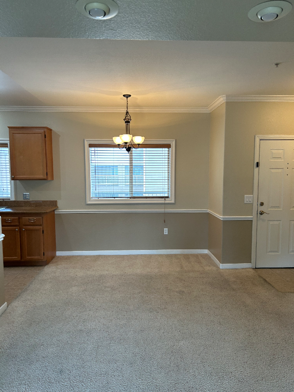 7647 Mission Gorge Rd - Photo 6 of 8