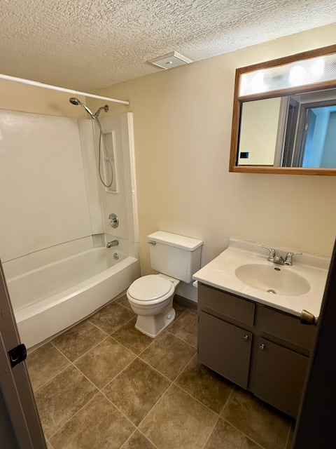 40 Providence Dr - Photo 6 of 12