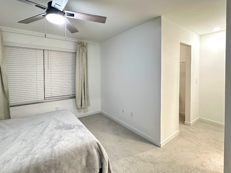 330 Geneva St - Photo 4 of 11