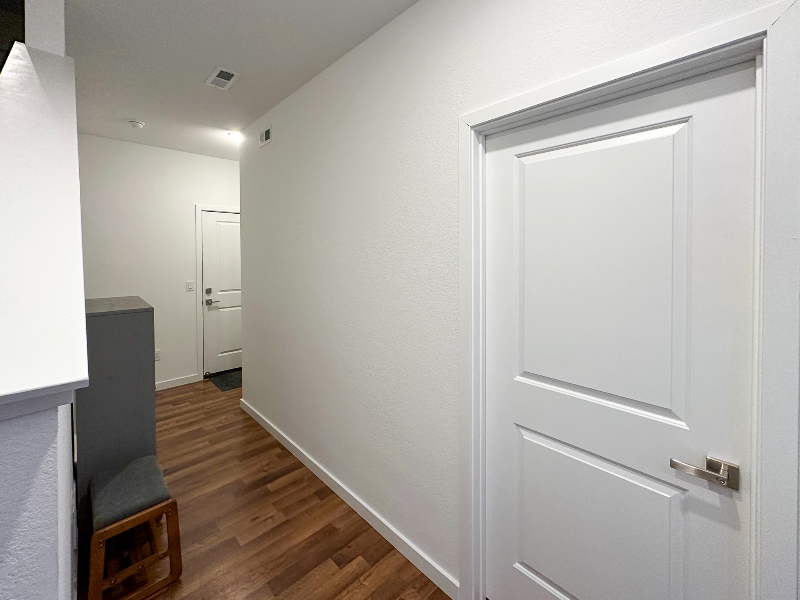 330 Geneva St - Photo 7 of 11