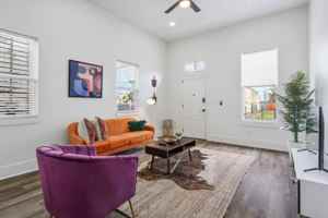 featured image of 2524 Cleveland Ave #2524