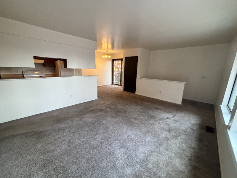 7640 Timbercreek Ct #4 - Photo 3 of 17