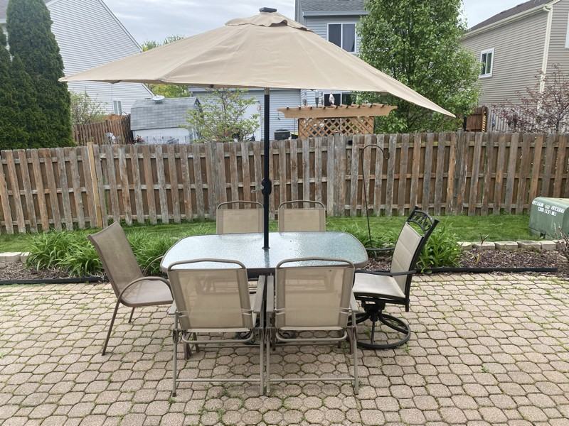 170 Bridlewood Cir - Photo 3 of 28
