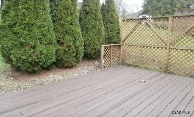 76 Jackson St - Photo 5 of 16