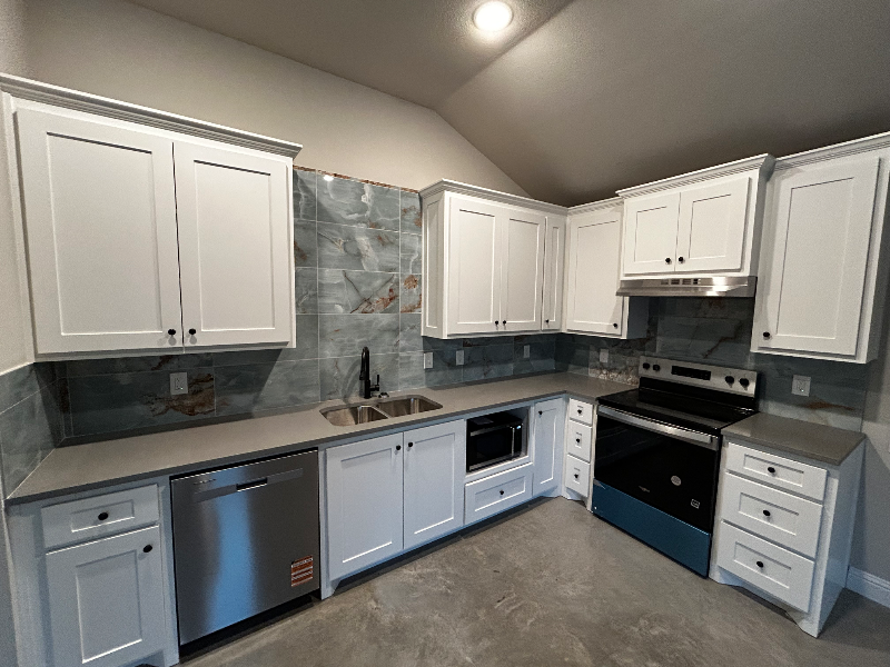 10028 W Hwy #100 - Photo 2 of 16