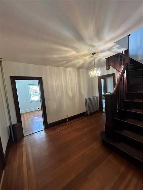 2165 Hartford Ave - Photo 2 of 13