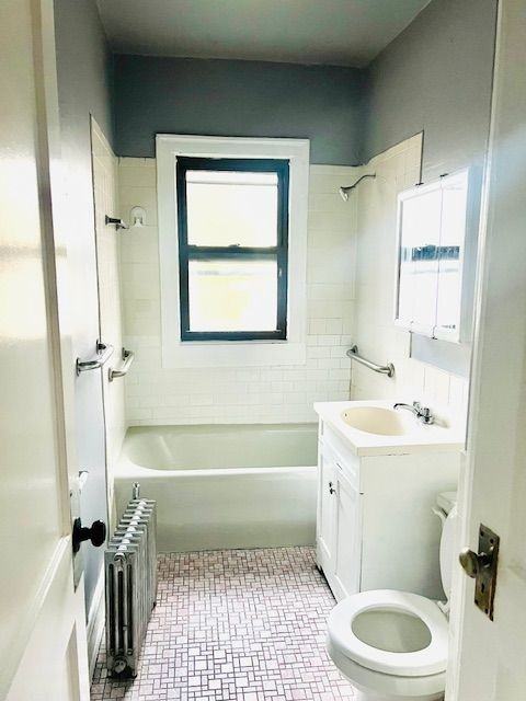 7601 South Prairie Avenue - Photo 6 of 10