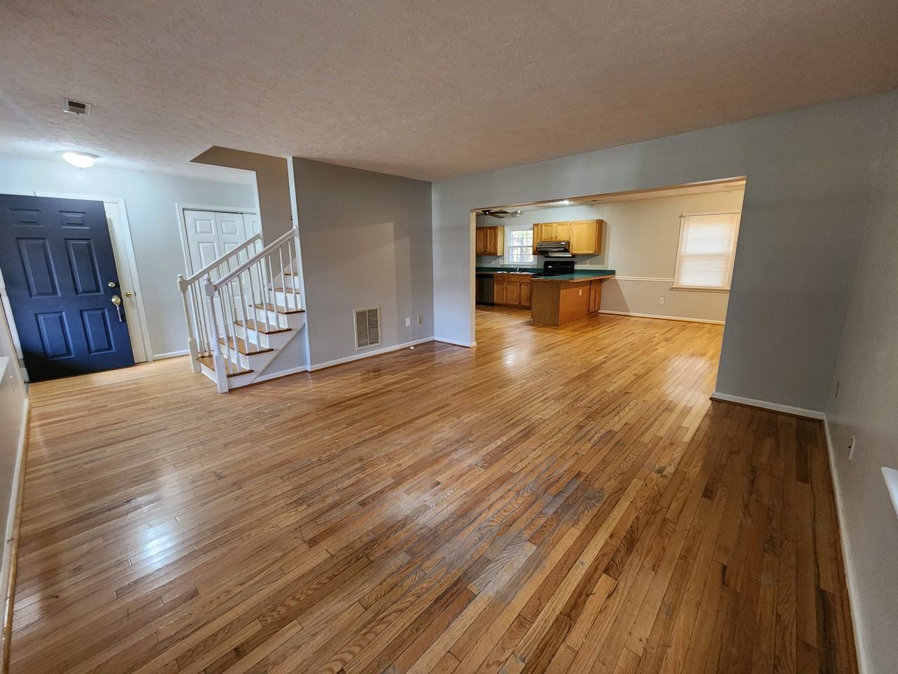 27 Braxton Drive - Photo 4 of 22