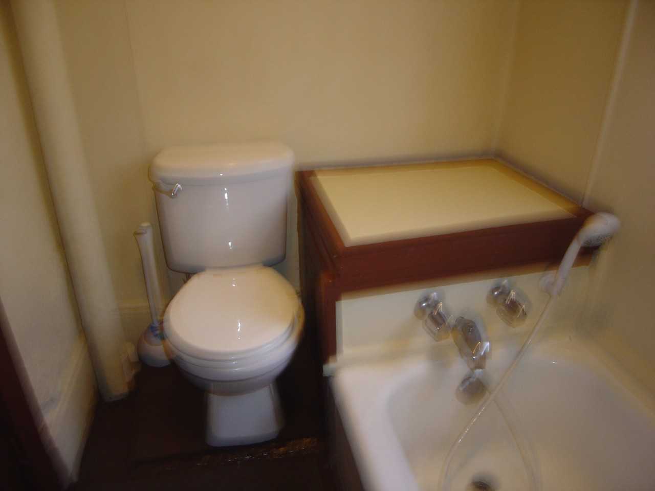 1814 Boxwood St #NA - Photo 4 of 6