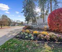 featured image of 272 Columbus Dr