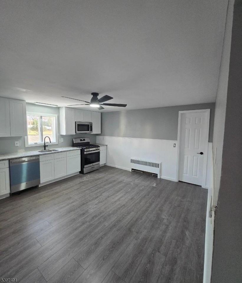 50 Newark Pl #2 - Photo 2 of 21