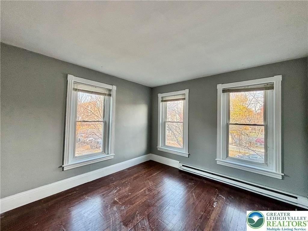 77 W Laurel St - Photo 5 of 6