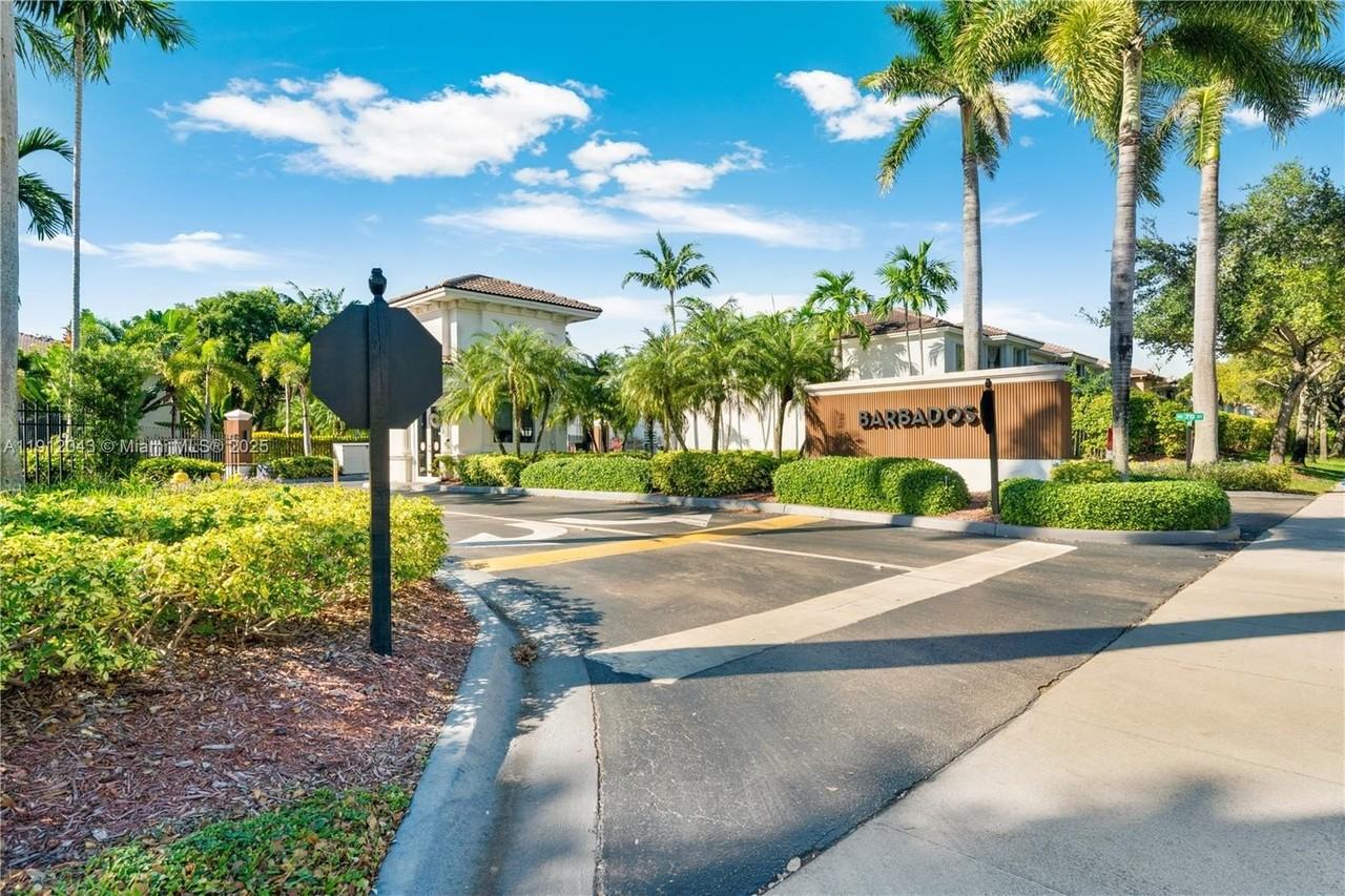 11583 Northwest 69th Terrace