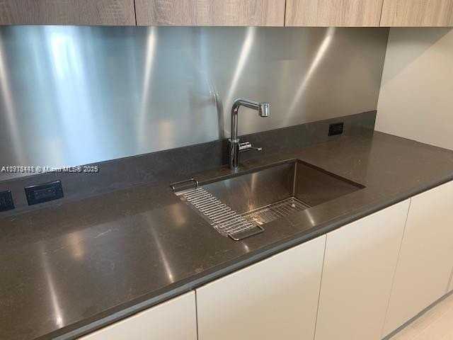 1000 Brickell Plaza #4914 - Photo 7 of 49