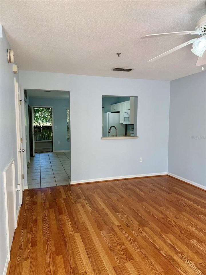 2636 Sw 35th Pl #21 - Photo 3 of 16