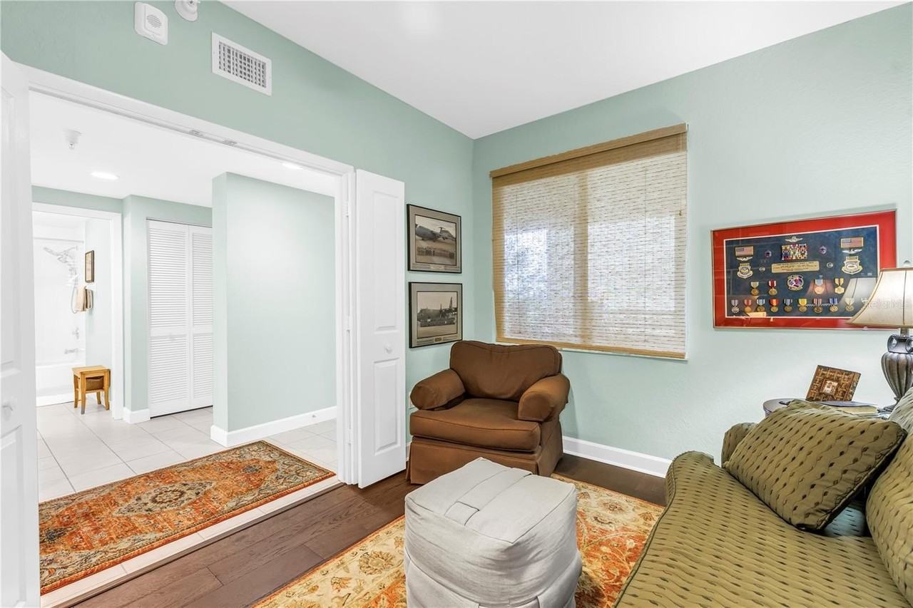 4801 Osprey Dr S #303 - Photo 3 of 38