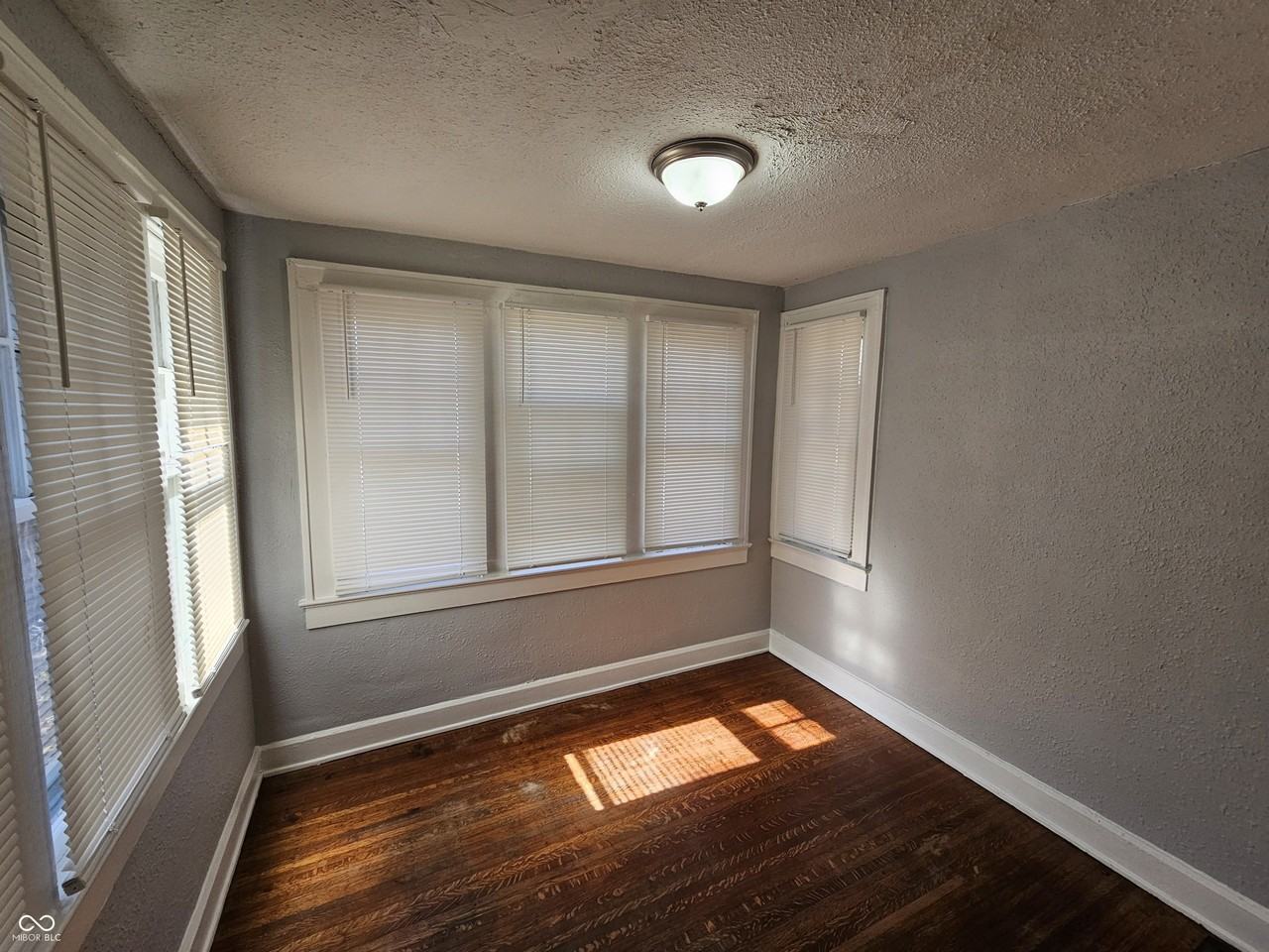 3537 N Capitol Ave - Photo 5 of 18