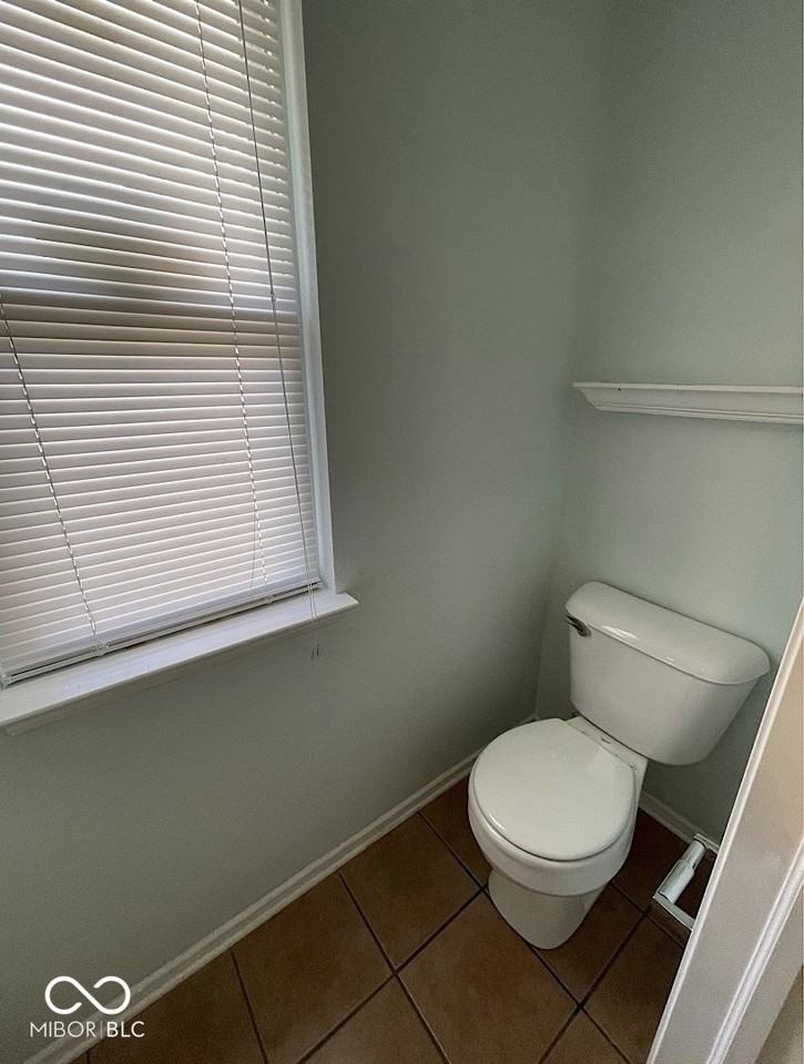 6909 Earlswood Dr - Photo 7 of 19