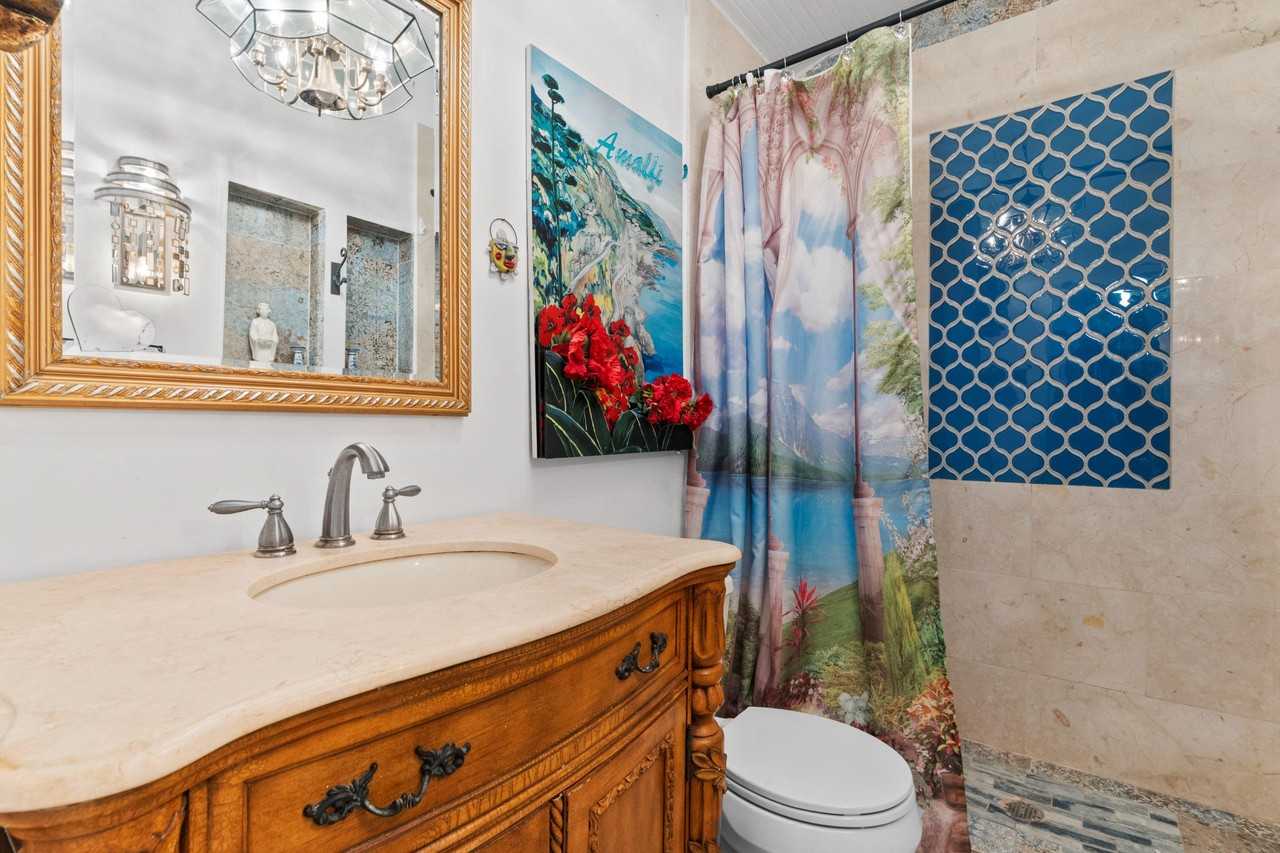 Sw 5th Ct - Photo 5 of 11