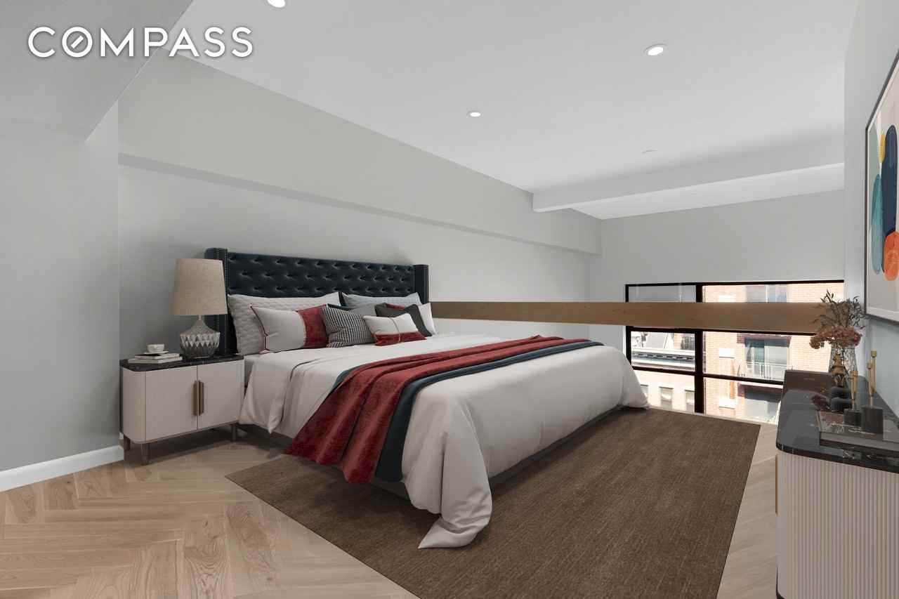 350 E 62nd St #4Q - Photo 4 of 6