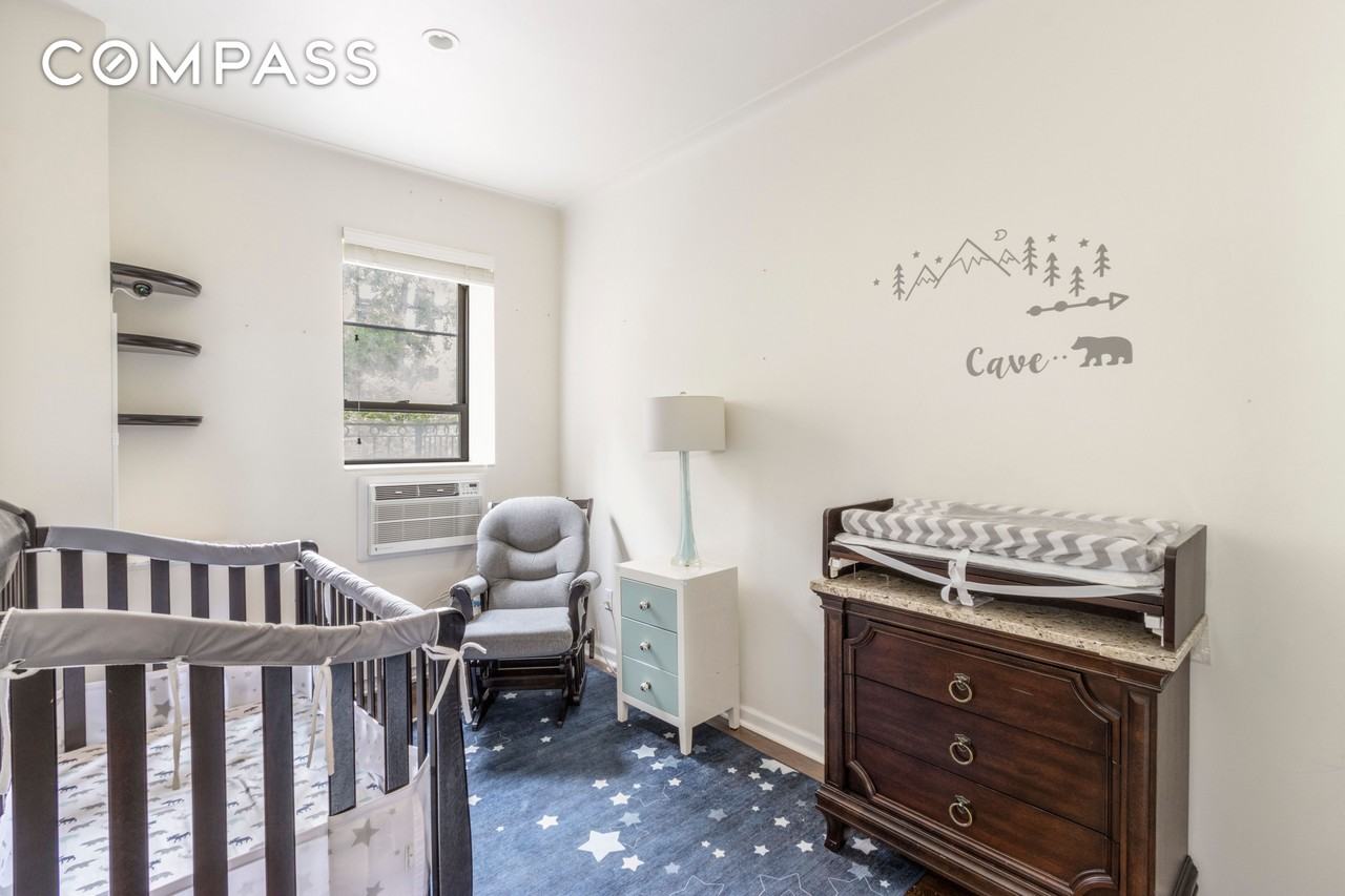 160 East 74th Street #3 - Photo 6 of 9