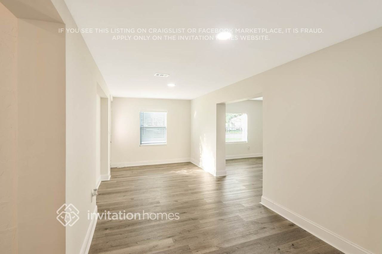 4000 Marlin Dr Se - Photo 5 of 27