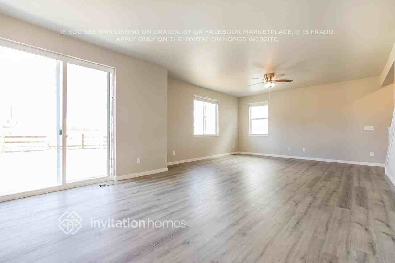 3383 Irvington Street - Photo 7 of 19