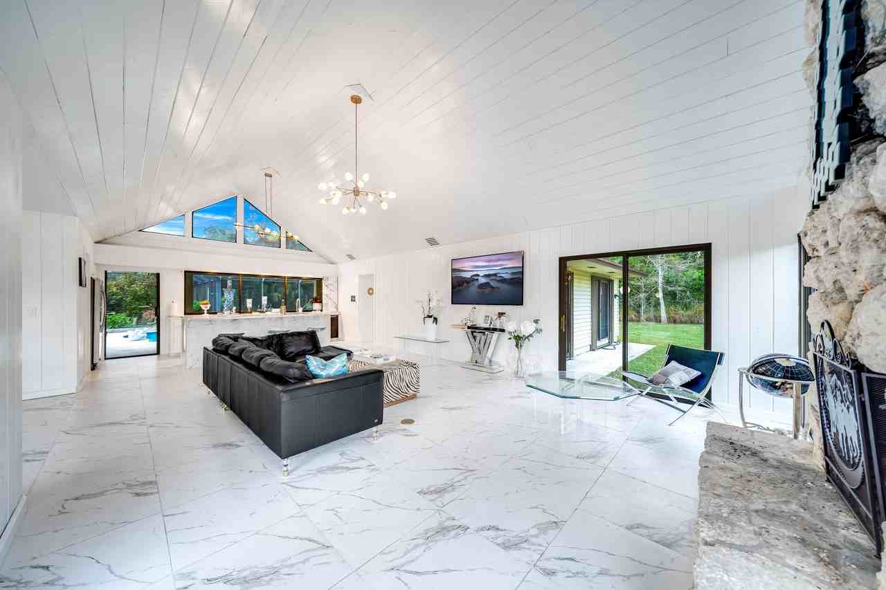 583 Rambling Drive Cir - Photo 5 of 40