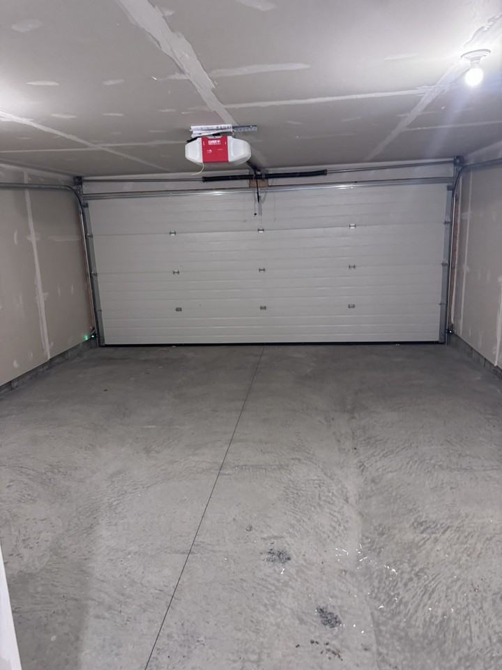 28 Avenue SW #63 - Photo 6 of 50