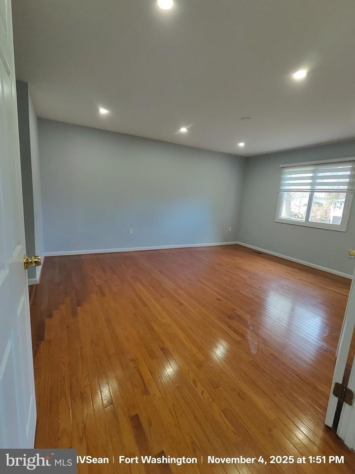 11904 Aten St - Photo 5 of 46