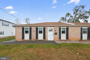 387 Maple St - Photo 1 of 1