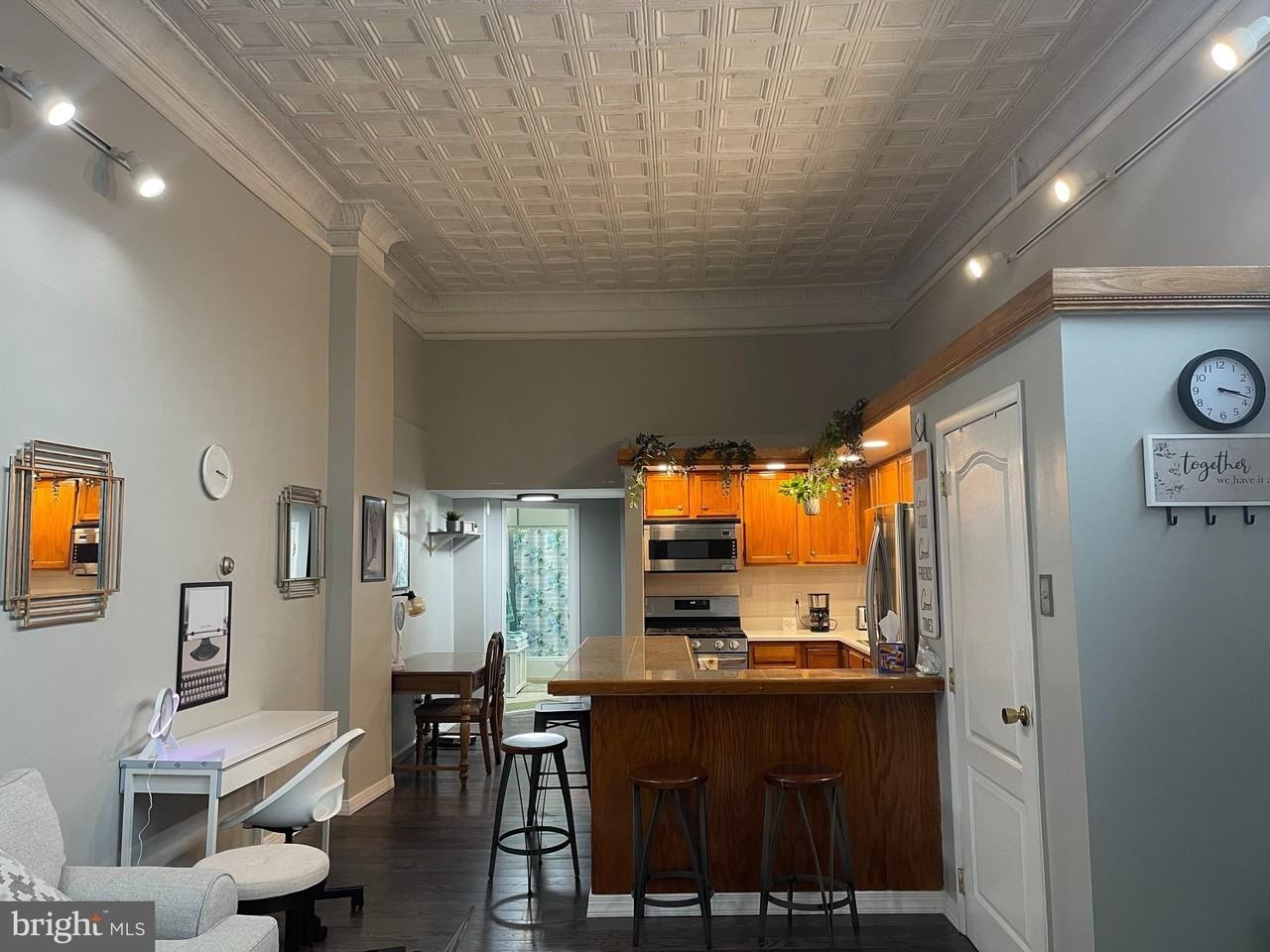 949 S 3rd St Unit 1 #1 - Photo 6 of 16