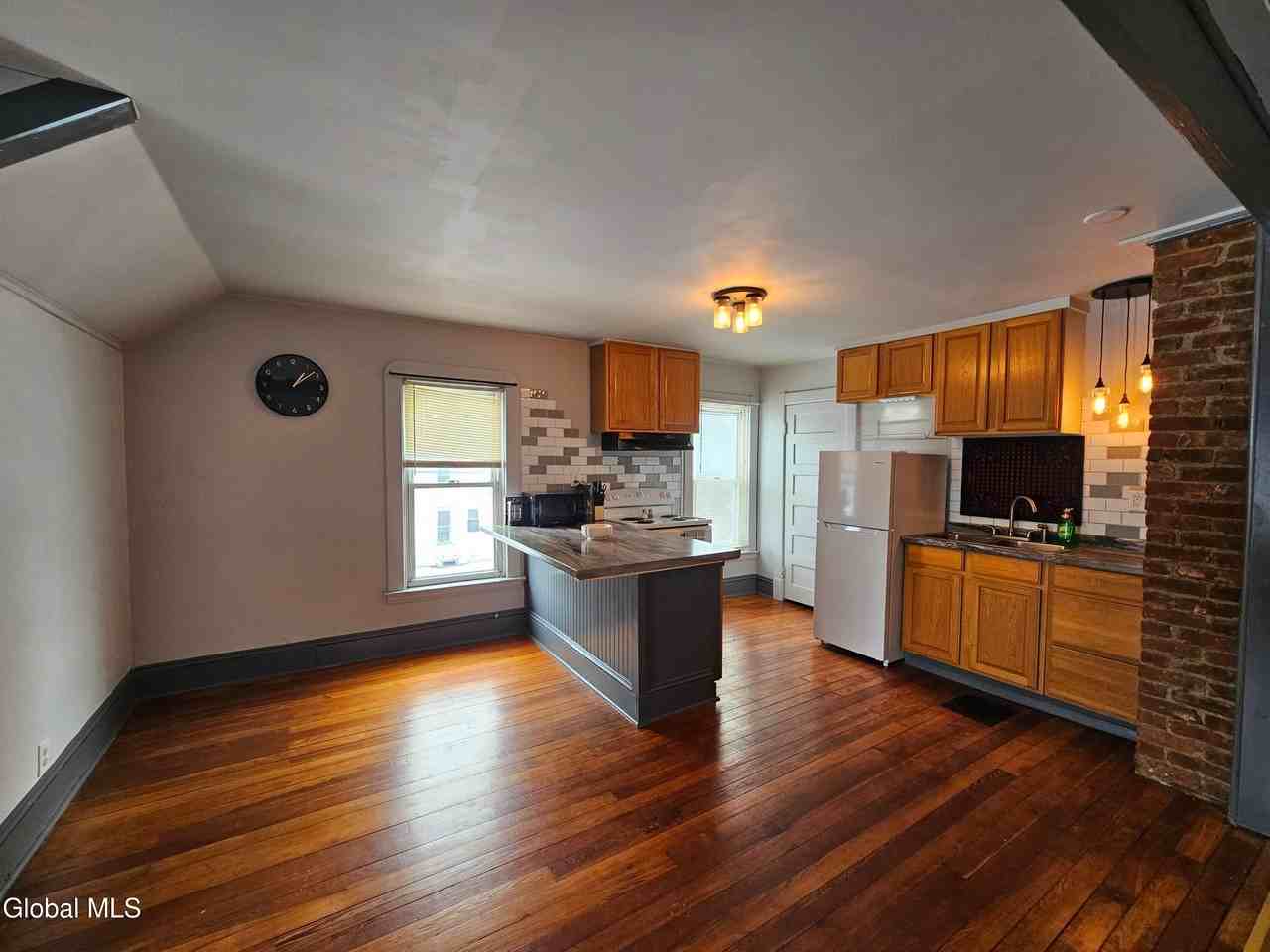 51 Sacandaga Rd - Photo 2 of 22