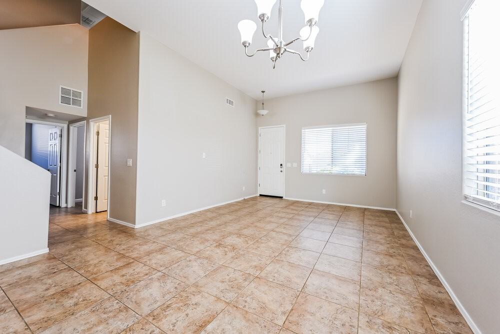 43240 N Whisper Ln - Photo 5 of 17