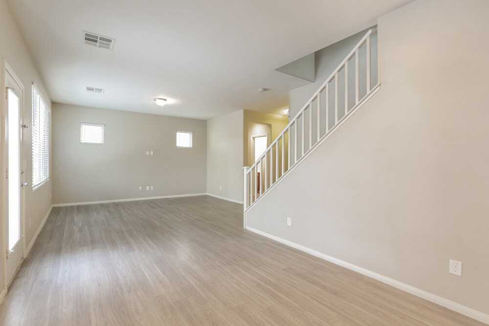 10428 Yew Blossom Ave - Photo 6 of 17